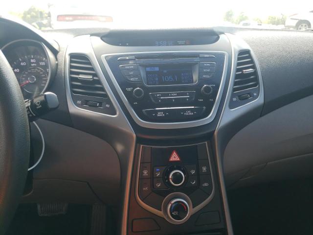 Photo 8 VIN: 5NPDH4AE6GH771698 - HYUNDAI ELANTRA SE 