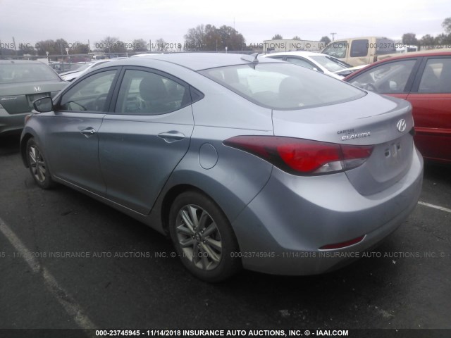 Photo 2 VIN: 5NPDH4AE6GH772107 - HYUNDAI ELANTRA 