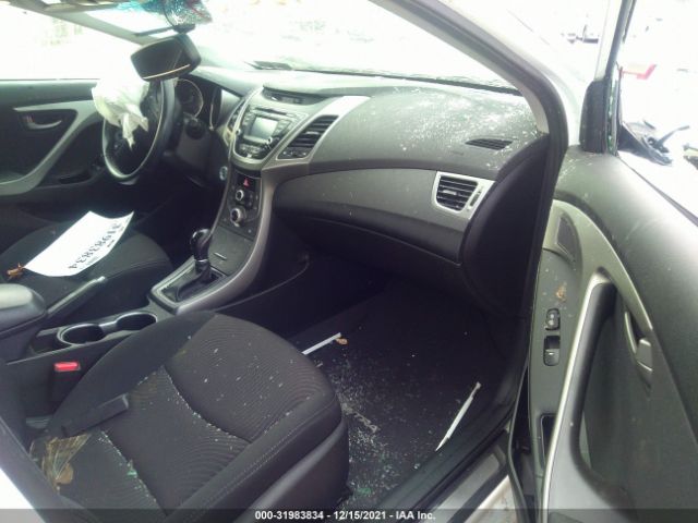 Photo 4 VIN: 5NPDH4AE6GH774360 - HYUNDAI ELANTRA 