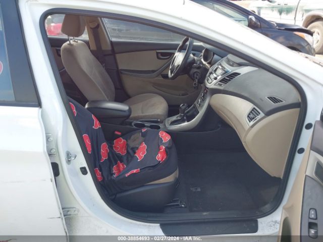 Photo 4 VIN: 5NPDH4AE6GH776187 - HYUNDAI ELANTRA 