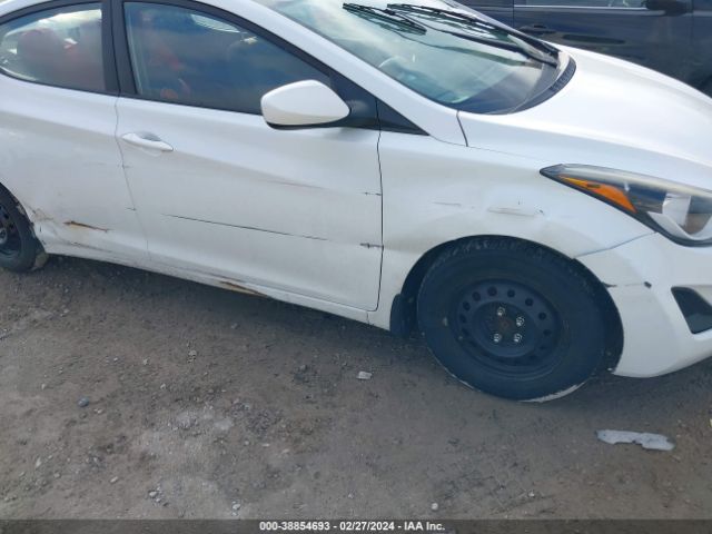 Photo 5 VIN: 5NPDH4AE6GH776187 - HYUNDAI ELANTRA 