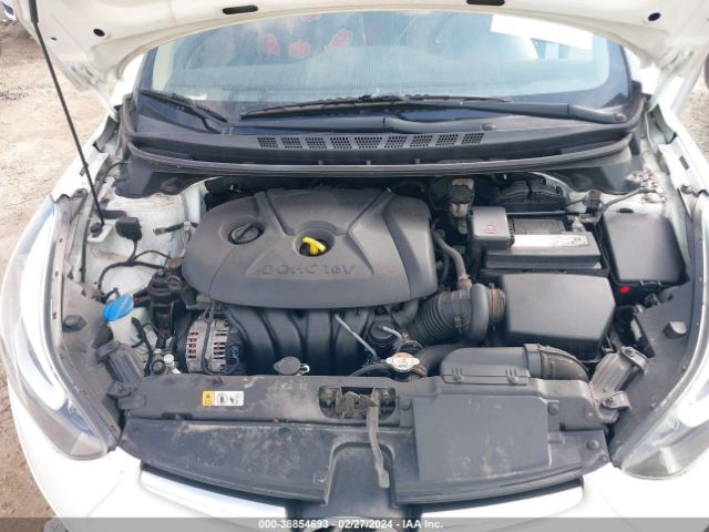 Photo 9 VIN: 5NPDH4AE6GH776187 - HYUNDAI ELANTRA 