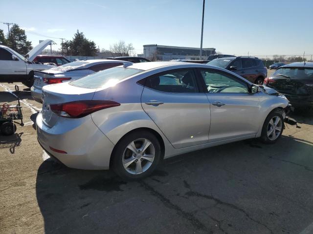 Photo 2 VIN: 5NPDH4AE6GH777002 - HYUNDAI ELANTRA 