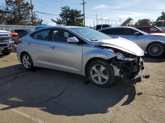 Photo 3 VIN: 5NPDH4AE6GH777002 - HYUNDAI ELANTRA 