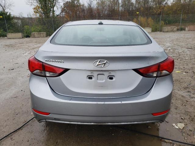 Photo 5 VIN: 5NPDH4AE6GH777646 - HYUNDAI ELANTRA SE 