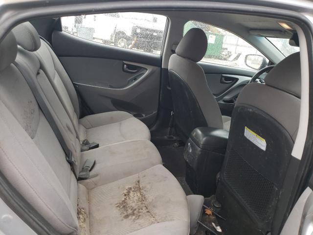 Photo 9 VIN: 5NPDH4AE6GH777646 - HYUNDAI ELANTRA SE 