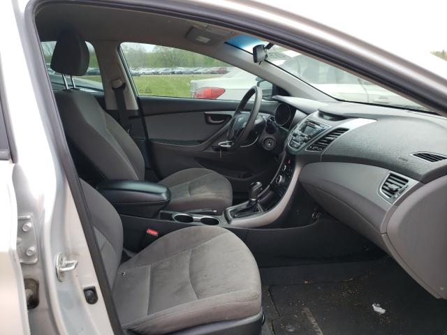 Photo 4 VIN: 5NPDH4AE6GH783950 - HYUNDAI ELANTRA SE 