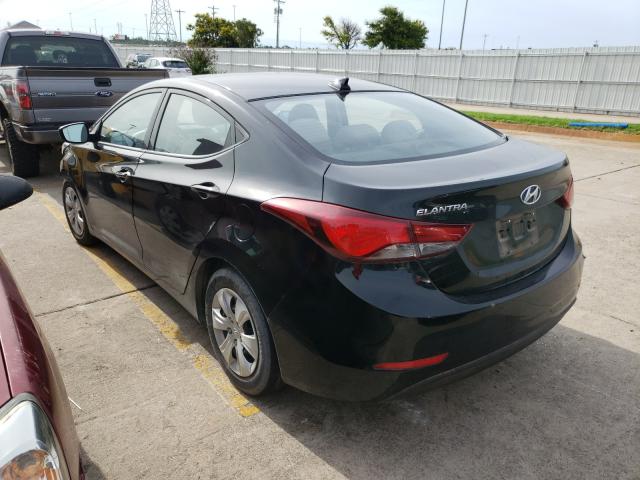 Photo 2 VIN: 5NPDH4AE6GH786122 - HYUNDAI ELANTRA SE 