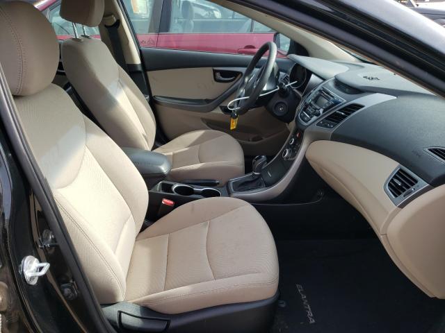 Photo 4 VIN: 5NPDH4AE6GH786122 - HYUNDAI ELANTRA SE 