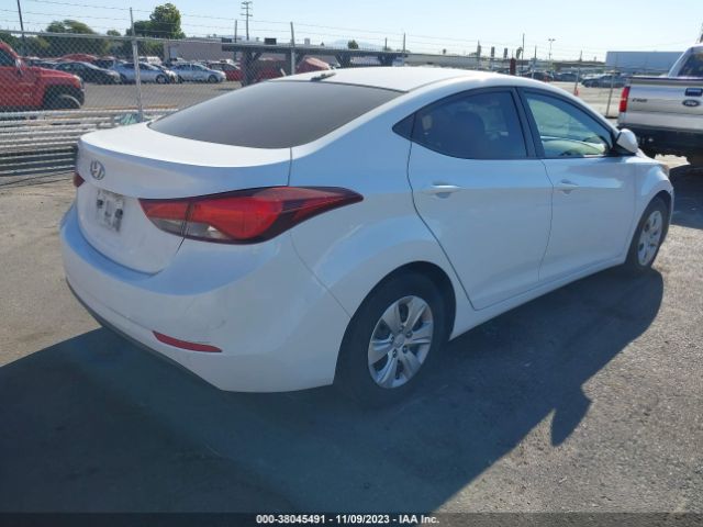 Photo 3 VIN: 5NPDH4AE6GH792342 - HYUNDAI ELANTRA 