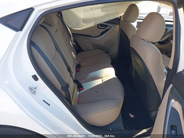 Photo 7 VIN: 5NPDH4AE6GH792342 - HYUNDAI ELANTRA 