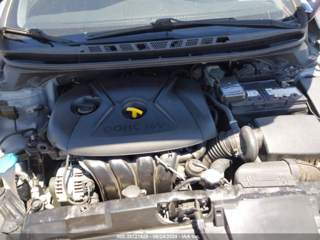 Photo 9 VIN: 5NPDH4AE6GH793586 - HYUNDAI ELANTRA 