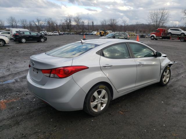 Photo 3 VIN: 5NPDH4AE7BH014981 - HYUNDAI ELANTRA GL 