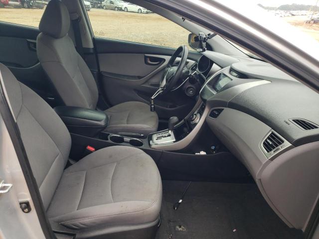 Photo 4 VIN: 5NPDH4AE7BH019193 - HYUNDAI ELANTRA GL 