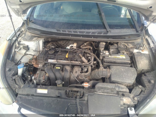 Photo 9 VIN: 5NPDH4AE7BH026001 - HYUNDAI ELANTRA 