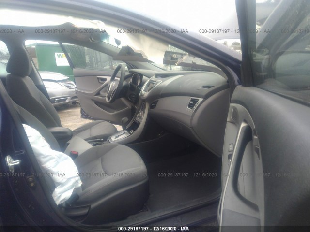 Photo 4 VIN: 5NPDH4AE7BH034860 - HYUNDAI ELANTRA 