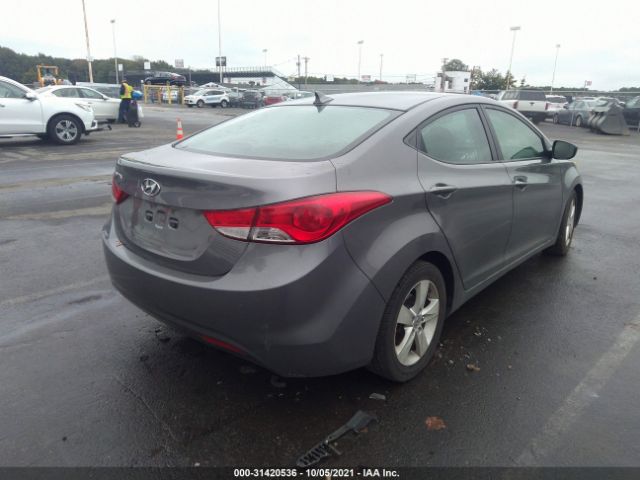 Photo 3 VIN: 5NPDH4AE7BH041677 - HYUNDAI ELANTRA 