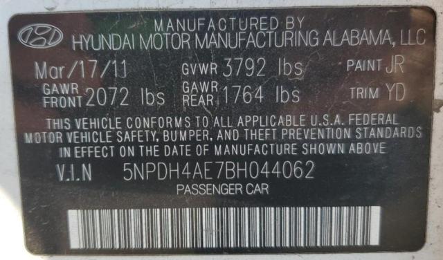 Photo 11 VIN: 5NPDH4AE7BH044062 - HYUNDAI ELANTRA 