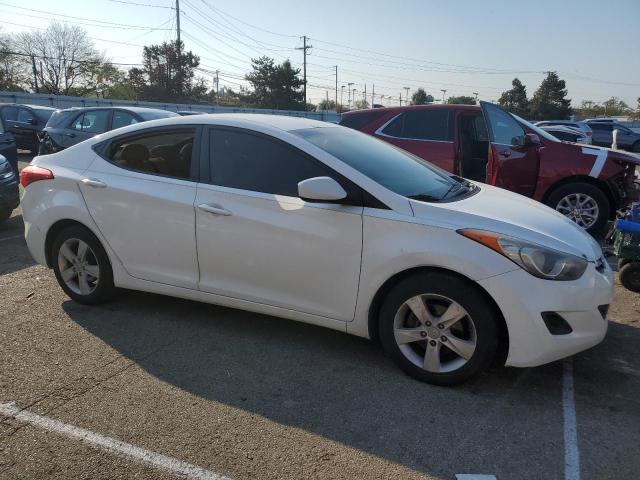 Photo 3 VIN: 5NPDH4AE7BH044062 - HYUNDAI ELANTRA 