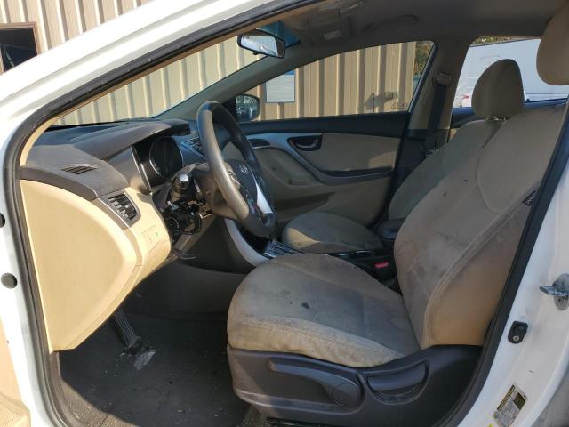 Photo 6 VIN: 5NPDH4AE7BH044062 - HYUNDAI ELANTRA 