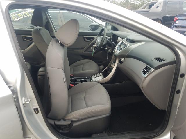 Photo 4 VIN: 5NPDH4AE7BH046863 - HYUNDAI ELANTRA GL 