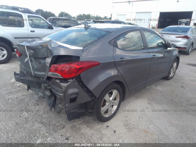 Photo 3 VIN: 5NPDH4AE7BH058088 - HYUNDAI ELANTRA 