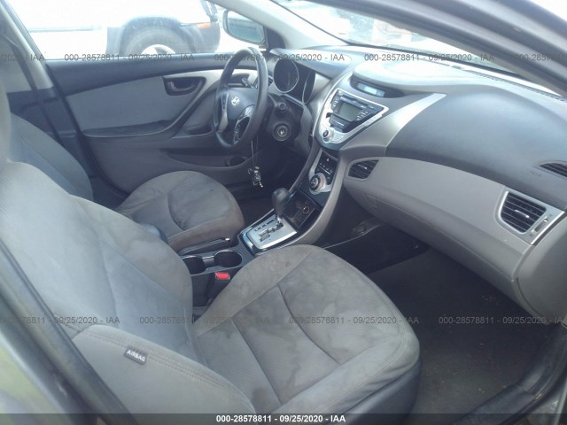 Photo 4 VIN: 5NPDH4AE7BH058088 - HYUNDAI ELANTRA 