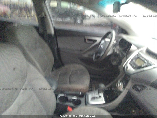 Photo 4 VIN: 5NPDH4AE7BH059113 - HYUNDAI ELANTRA 