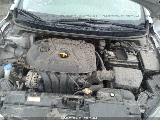 Photo 9 VIN: 5NPDH4AE7BH059113 - HYUNDAI ELANTRA 