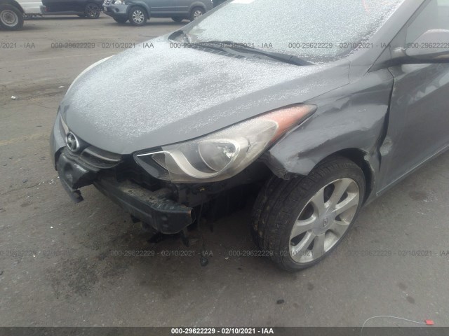 Photo 5 VIN: 5NPDH4AE7BH075568 - HYUNDAI ELANTRA 