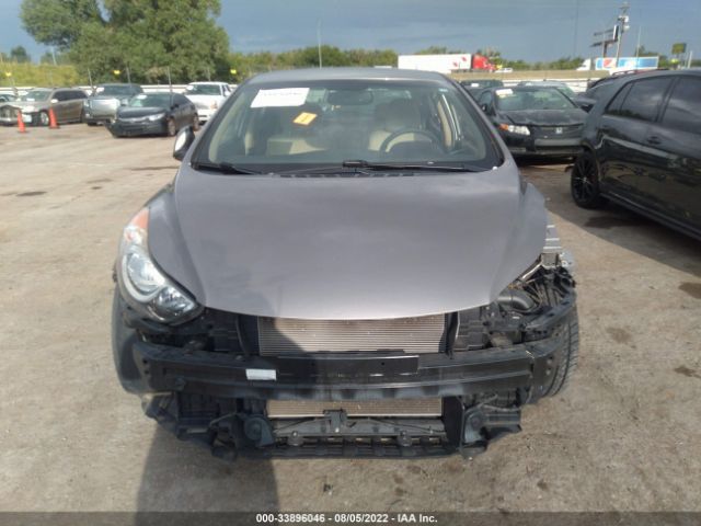 Photo 5 VIN: 5NPDH4AE7CH062692 - HYUNDAI ELANTRA 