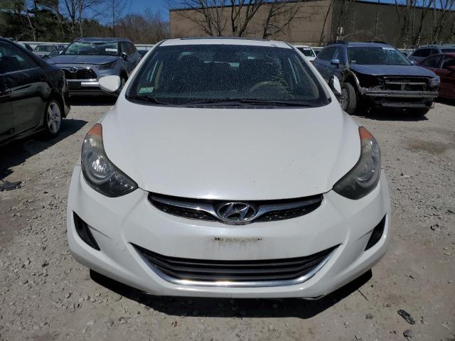 Photo 4 VIN: 5NPDH4AE7CH077497 - HYUNDAI ELANTRA 