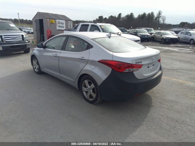 Photo 2 VIN: 5NPDH4AE7CH092971 - HYUNDAI ELANTRA 