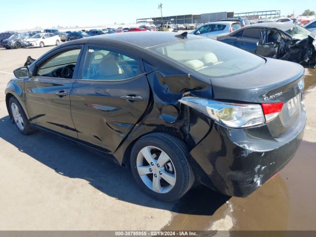 Photo 2 VIN: 5NPDH4AE7CH095837 - HYUNDAI ELANTRA 