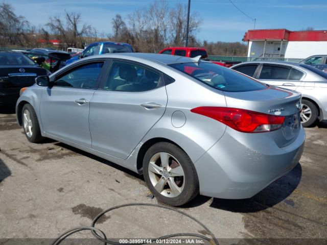 Photo 2 VIN: 5NPDH4AE7CH095885 - HYUNDAI ELANTRA 