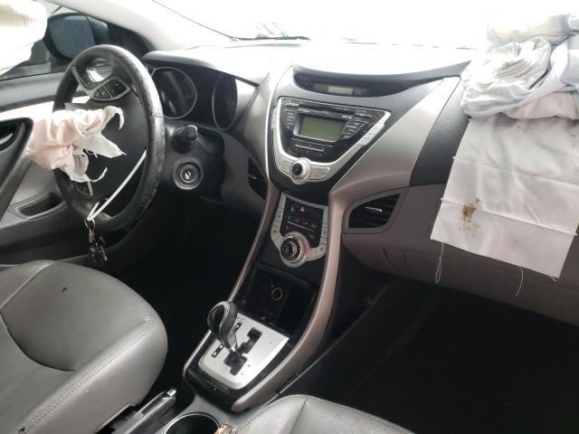 Photo 8 VIN: 5NPDH4AE7CH102236 - HYUNDAI ELANTRA GL 