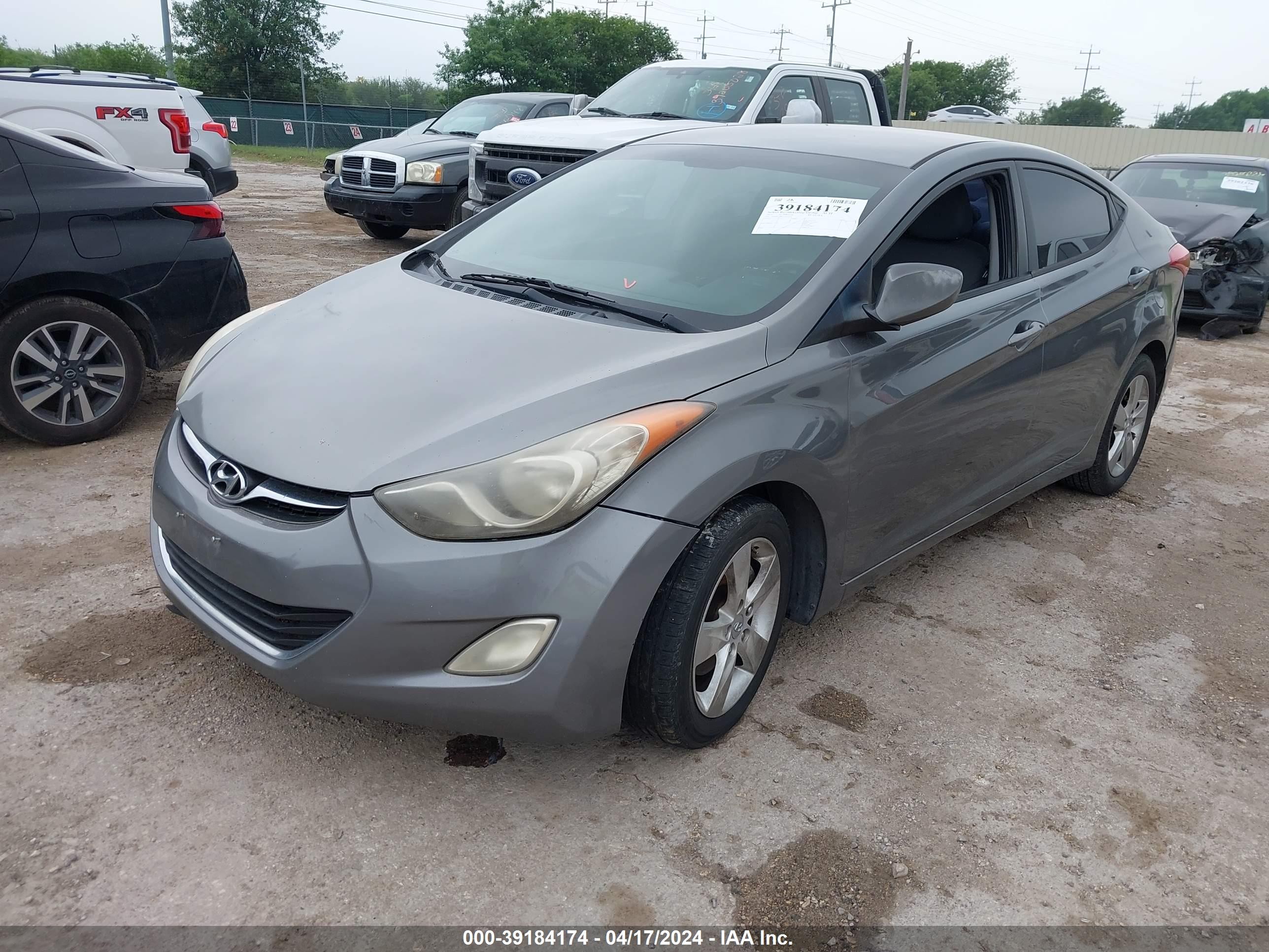 Photo 1 VIN: 5NPDH4AE7CH104102 - HYUNDAI ELANTRA 