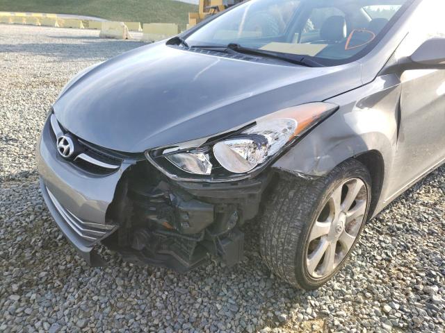 Photo 8 VIN: 5NPDH4AE7CH109395 - HYUNDAI ELANTRA GL 