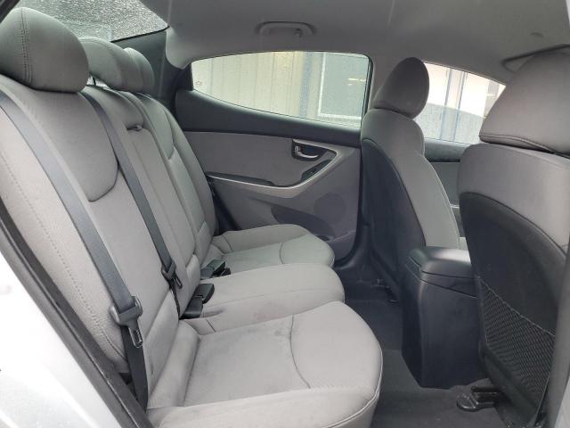 Photo 9 VIN: 5NPDH4AE7CH111342 - HYUNDAI ELANTRA 