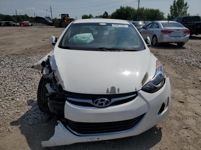 Photo 4 VIN: 5NPDH4AE7CH111535 - HYUNDAI ELANTRA 