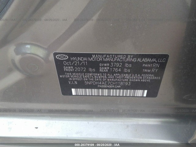 Photo 8 VIN: 5NPDH4AE7CH118193 - HYUNDAI ELANTRA 