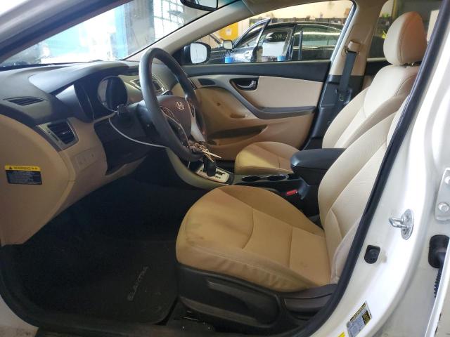 Photo 6 VIN: 5NPDH4AE7CH122163 - HYUNDAI ELANTRA GL 