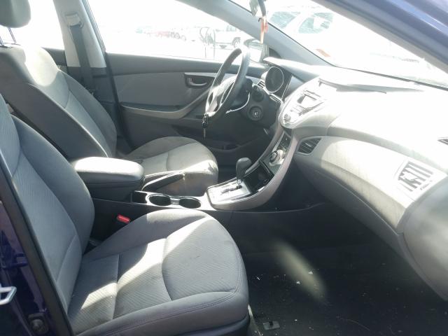 Photo 4 VIN: 5NPDH4AE7CH133485 - HYUNDAI ELANTRA GL 