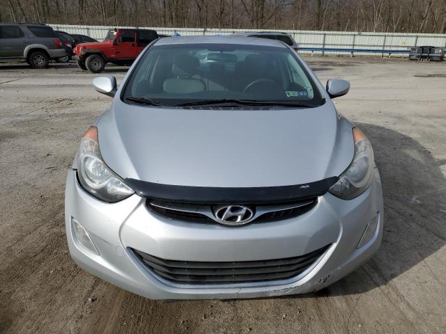 Photo 4 VIN: 5NPDH4AE7CH135897 - HYUNDAI ELANTRA GL 