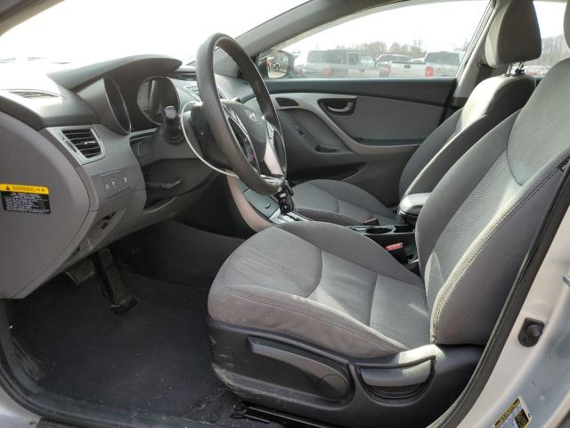 Photo 6 VIN: 5NPDH4AE7CH135897 - HYUNDAI ELANTRA GL 