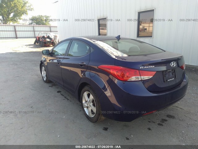 Photo 2 VIN: 5NPDH4AE7CH136631 - HYUNDAI ELANTRA 