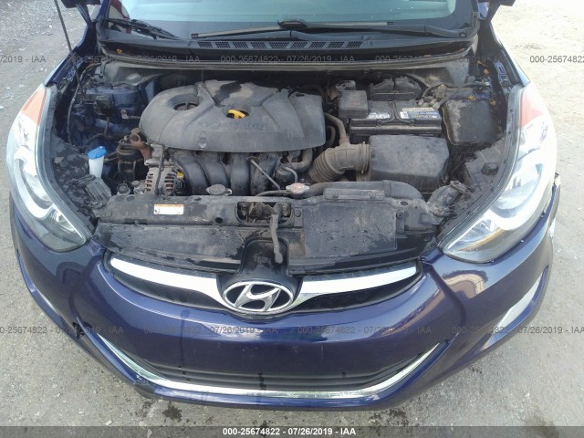 Photo 9 VIN: 5NPDH4AE7CH136631 - HYUNDAI ELANTRA 