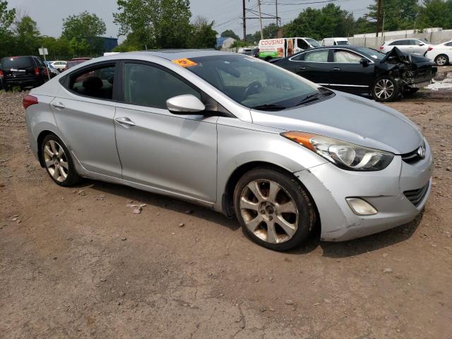 Photo 3 VIN: 5NPDH4AE7CH137469 - HYUNDAI ELANTRA GL 