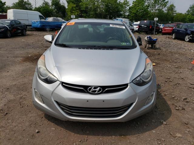 Photo 4 VIN: 5NPDH4AE7CH137469 - HYUNDAI ELANTRA GL 