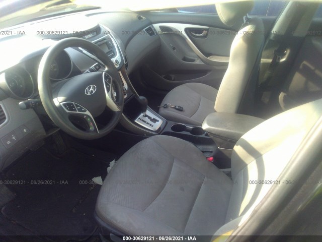 Photo 4 VIN: 5NPDH4AE7DH153415 - HYUNDAI ELANTRA 